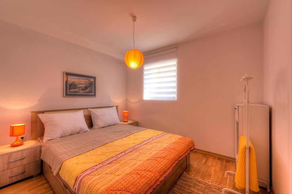 Apartments City Center Tivat Bagian luar foto